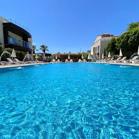 Odesya Suit Hotel מלון פאטהיה